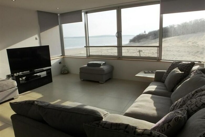 Apartamento Waters Edge 10