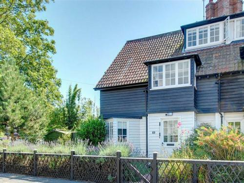 Spacious Holiday Home In Thorpeness Near Sea
