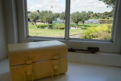 1 South Cottages With Guest Wing