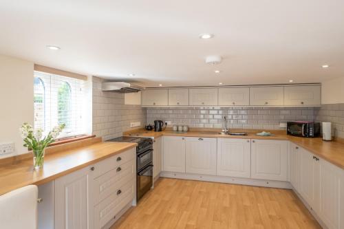 3 Beach Cottages