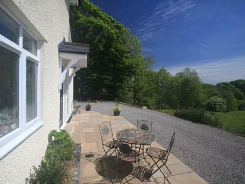 Eribel Cottage