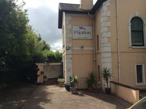 Hostal Le Papillon