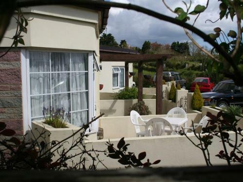 Devon Palms Holiday Apartments And Cottages