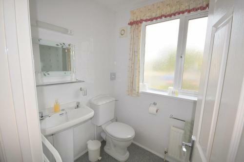 Hostal Tor Dean Guest House