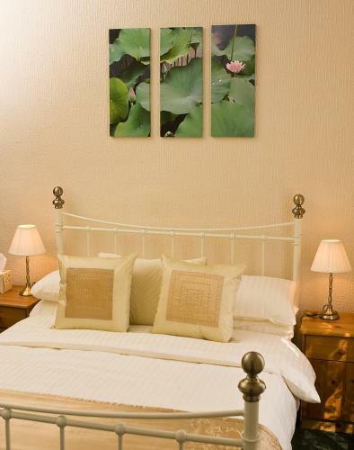 Hostal Tor Dean Guest House