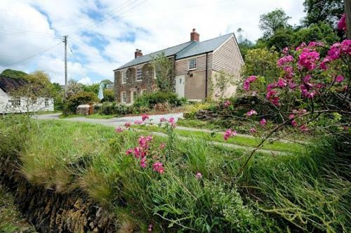 Holly Cottage