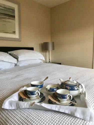 Bed & Breakfast Buttercup House