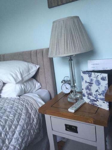 Bed & Breakfast Buttercup House