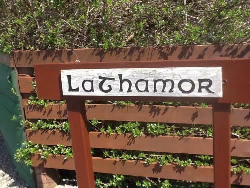 Bed & Breakfast Lathamor