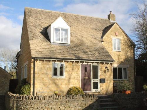Troutbeck Cottage, Stow On The Wold