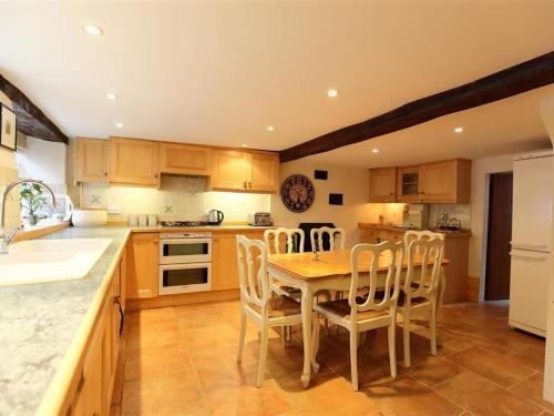 Pike Cottage, Stow On The Wold