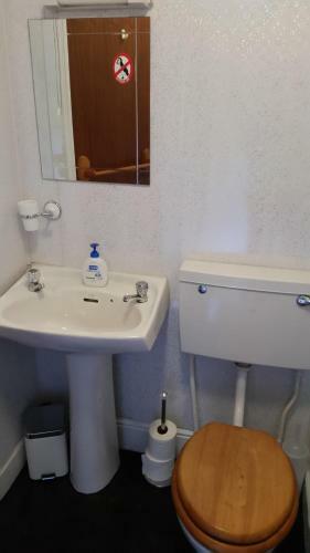 Blue Peter Hotel