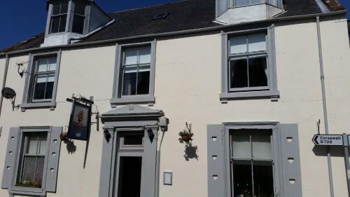 Blue Peter Hotel