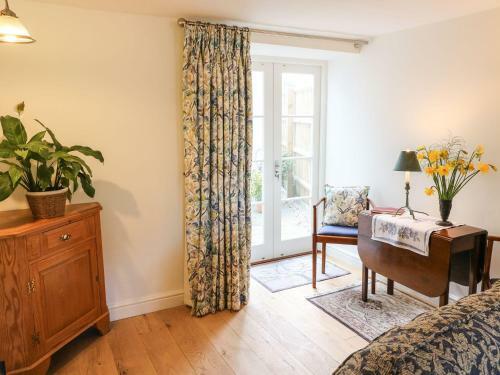 Tick Tock Cottage, Sturminster Newton