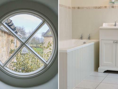 Tick Tock Cottage, Sturminster Newton