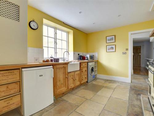 Apartment Seymer Road