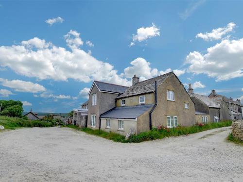 Holiday Home Acton