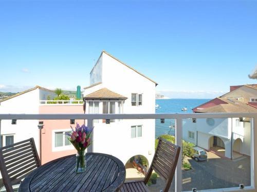 Holiday Home Peveril Point