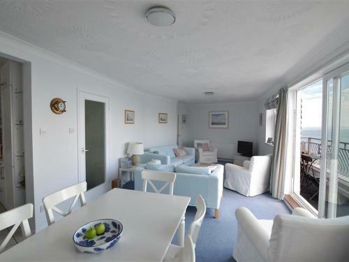 Apartment Grand View