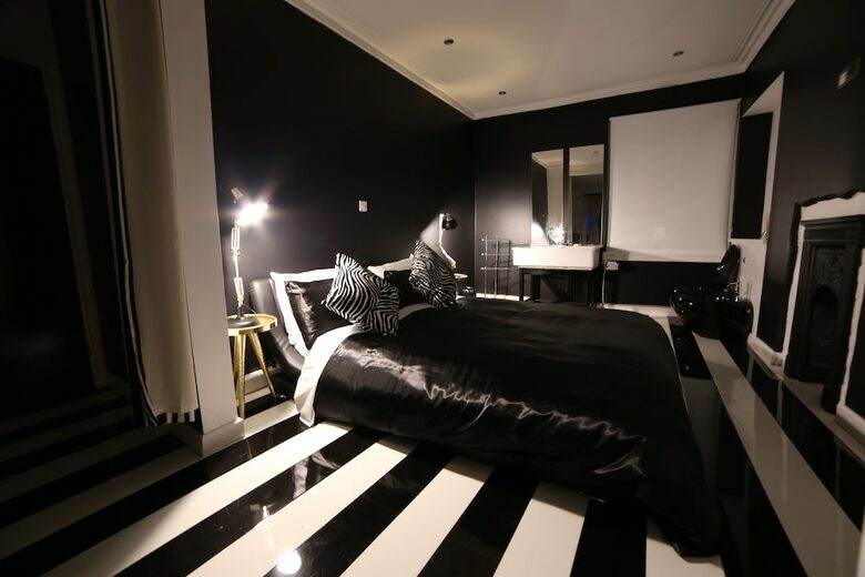 The Music Fable Hotel