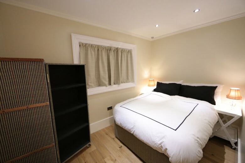 The Music Fable Hotel