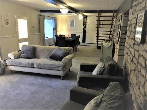 Bed & Breakfast Boxwood Guest House.