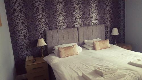 Paddocks Hotel