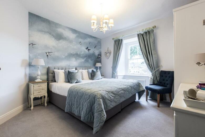 The Mount Pleasant Hotel