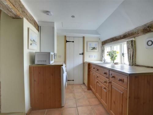 Holiday Home Old Cobblers Cottage