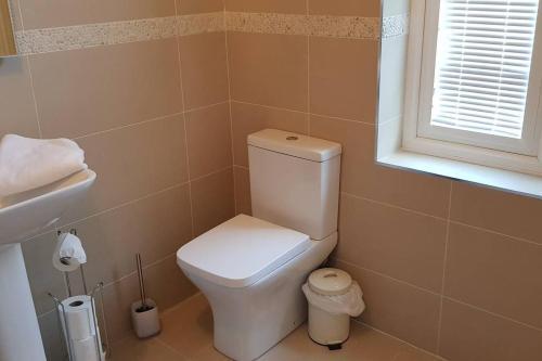 No.22 Holiday Cottage