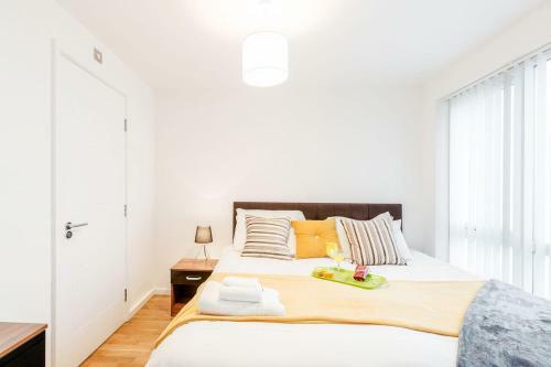 Royal Reign Apartments