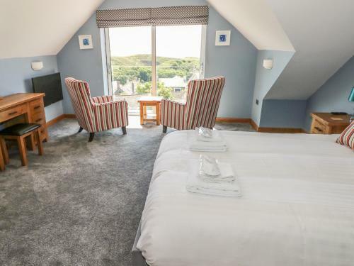 Harmon Vale, Haverfordwest