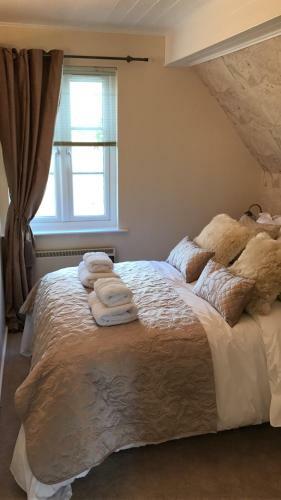 Villa Luxury 3 Bed Home By The Lake