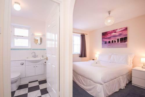 Hostal Town Or Country - Captains Place