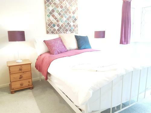Spinney House