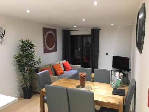 Smart Apartment The Blake