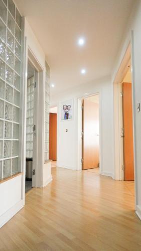Smart Apartments- The Penthouse