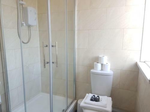 Hostal Carmel Serviced Rooms