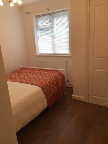 The Elizabeth House Apartment