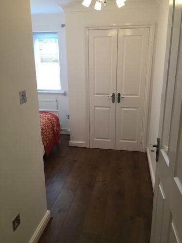 The Elizabeth House Apartment