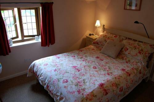Rose & Apple Tree Cottages