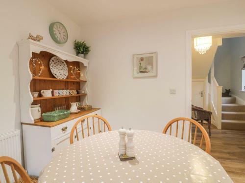 Clare Hill Cottage