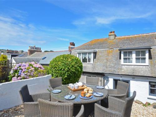 Holiday Home Trenwith