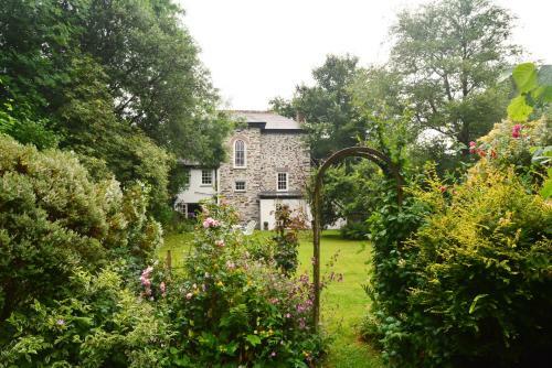 Rosemundy Villa