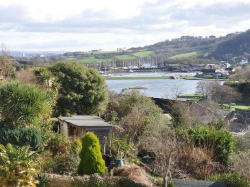 Lake View, Saltash