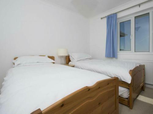 Luxury Holiday Home In Saundersfoot With Panoramic Sea View