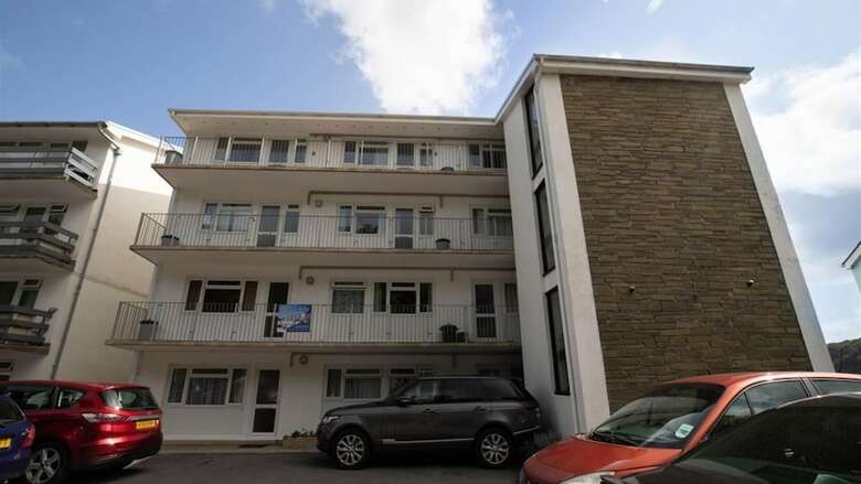 Apartamento Waters Edge 14