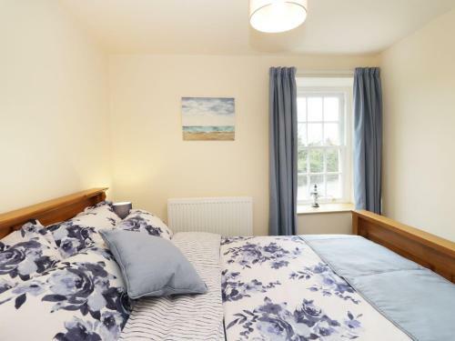 2 Church Cottages, Scarborough