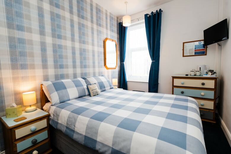 Bed & Breakfast Kenways Guest House