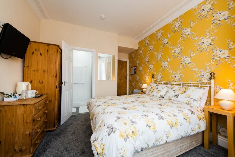 Bed & Breakfast Kenways Guest House